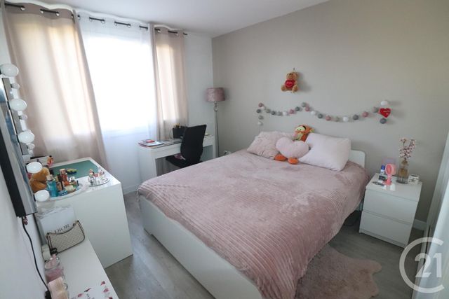 Appartement F4 &agrave; vendre - 4 pi&egrave;ces - 78 m2 - Domont - 95 - ILE-DE-FRANCE