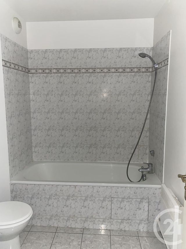 Appartement à louer - 2 pièces - 46,28 m2 - Bouffemont - 95 - ILE-DE-FRANCE