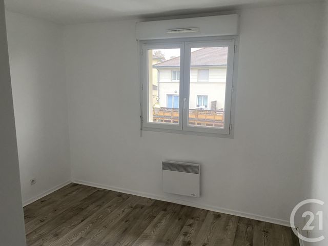 Appartement à louer - 2 pièces - 46,28 m2 - Bouffemont - 95 - ILE-DE-FRANCE