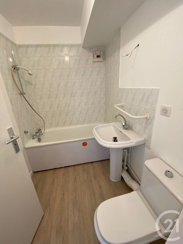 Appartement F1 &agrave; louer - 1 pi&egrave;ce - 29,09 m2 - Domont - 95 - ILE-DE-FRANCE