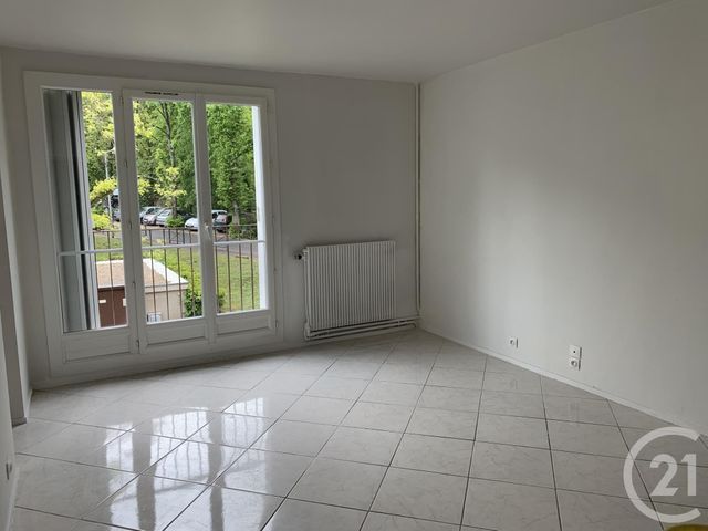 Appartement F3 &agrave; louer - 3 pi&egrave;ces - 53,06 m2 - Domont - 95 - ILE-DE-FRANCE