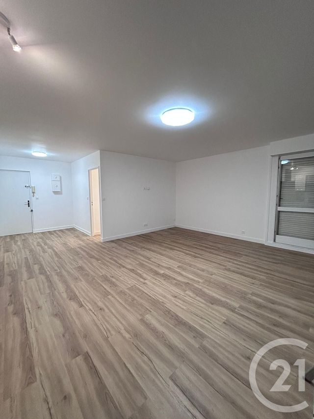 Appartement &agrave; louer - 3 pi&egrave;ces - 69,20 m2 - Domont - 95 - ILE-DE-FRANCE