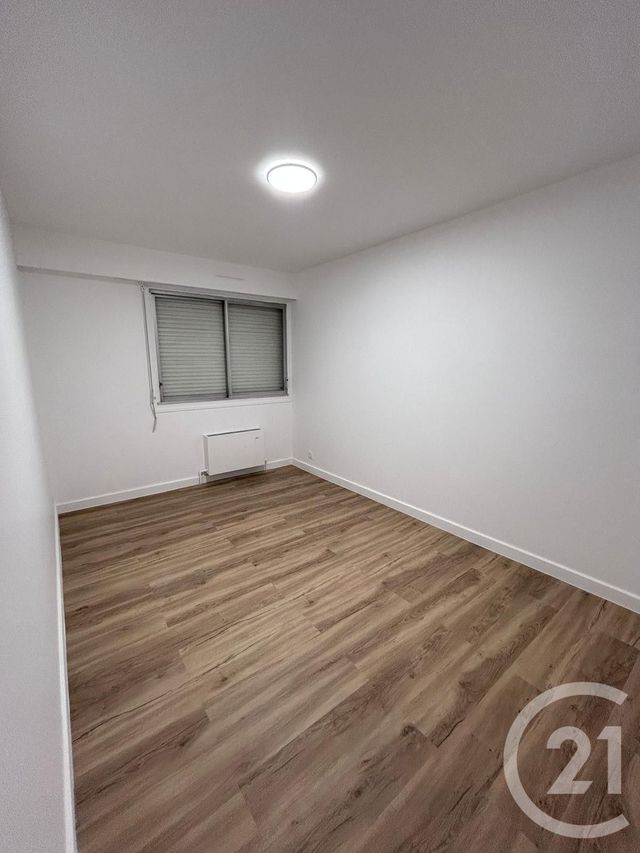 Appartement &agrave; louer - 3 pi&egrave;ces - 69,20 m2 - Domont - 95 - ILE-DE-FRANCE