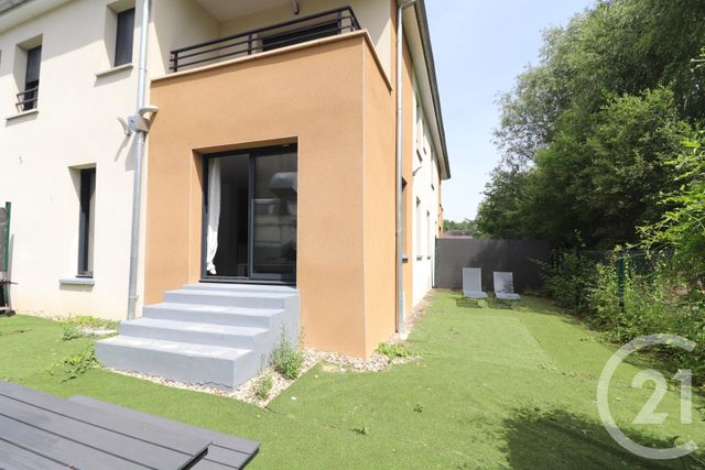Appartement F3 &agrave; louer - 3 pi&egrave;ces - 52,70 m2 - Luzarches - 95 - ILE-DE-FRANCE