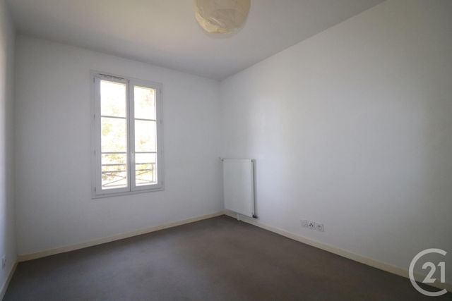 Appartement F2 &agrave; louer - 2 pi&egrave;ces - 40,17 m2 - Moisselles - 95 - ILE-DE-FRANCE