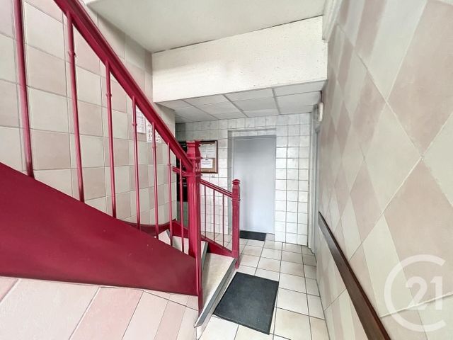 Appartement F1 bis à vendre - 2 pièces - 28,90 m2 - Reims - 51 - CHAMPAGNE-ARDENNE