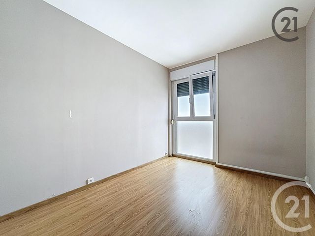 Appartement T4 &agrave; vendre - 4 pi&egrave;ces - 66,87 m2 - Reims - 51 - CHAMPAGNE-ARDENNE