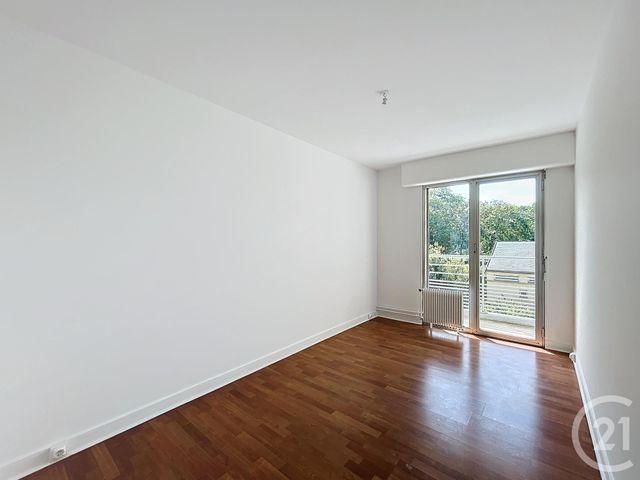 Appartement T4 à vendre - 4 pièces - 73 m2 - Reims - 51 - CHAMPAGNE-ARDENNE