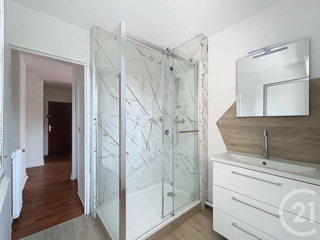 Appartement T4 à vendre - 4 pièces - 73 m2 - Reims - 51 - CHAMPAGNE-ARDENNE