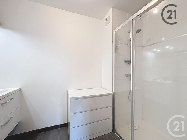 Appartement T2 à vendre - 2 pièces - 50 m2 - Reims - 51 - CHAMPAGNE-ARDENNE