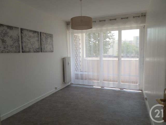 Appartement F4 à vendre - 4 pièces - 75,30 m2 - Reims - 51 - CHAMPAGNE-ARDENNE