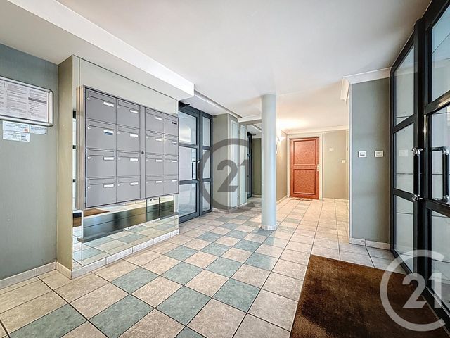 Appartement à vendre - 2 pièces - 44,50 m2 - Reims - 51 - CHAMPAGNE-ARDENNE