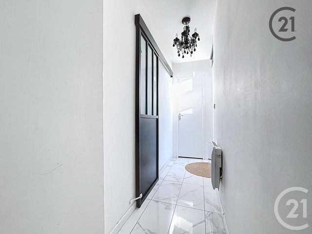 Appartement T4 &agrave; vendre - 4 pi&egrave;ces - 55,09 m2 - Reims - 51 - CHAMPAGNE-ARDENNE