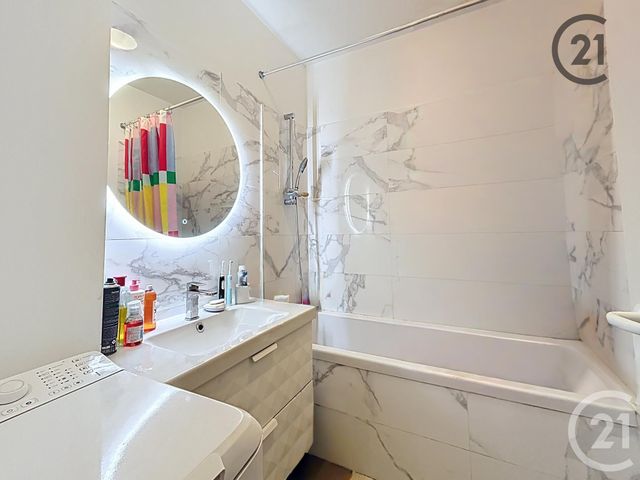 Appartement F4 &agrave; vendre - 4 pi&egrave;ces - 82 m2 - Reims - 51 - CHAMPAGNE-ARDENNE