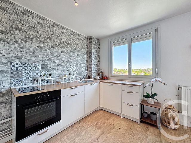 Appartement T3 &agrave; vendre - 3 pi&egrave;ces - 63,93 m2 - Tinqueux - 51 - CHAMPAGNE-ARDENNE