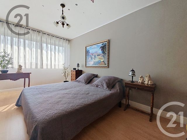 Appartement F6 &agrave; vendre - 6 pi&egrave;ces - 122,10 m2 - Tinqueux - 51 - CHAMPAGNE-ARDENNE
