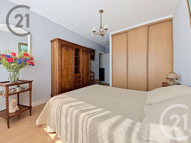 Appartement F6 &agrave; vendre - 6 pi&egrave;ces - 122,10 m2 - Tinqueux - 51 - CHAMPAGNE-ARDENNE