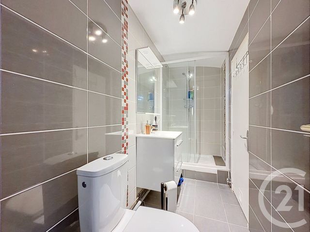 Appartement F5 &agrave; vendre - 5 pi&egrave;ces - 90,20 m2 - Reims - 51 - CHAMPAGNE-ARDENNE