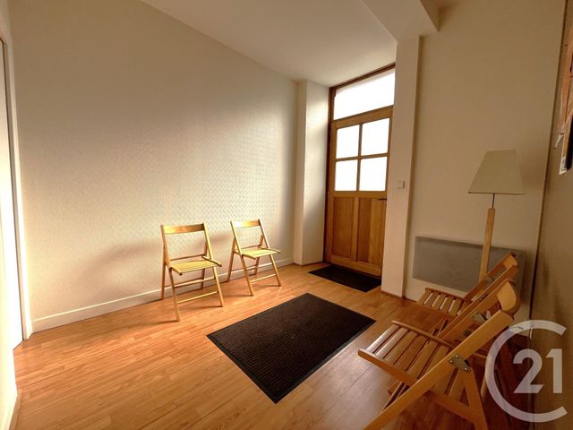 Appartement F2 à vendre - 2 pièces - 24 m2 - Auneau Bleury St Symphorien - 28 - CENTRE