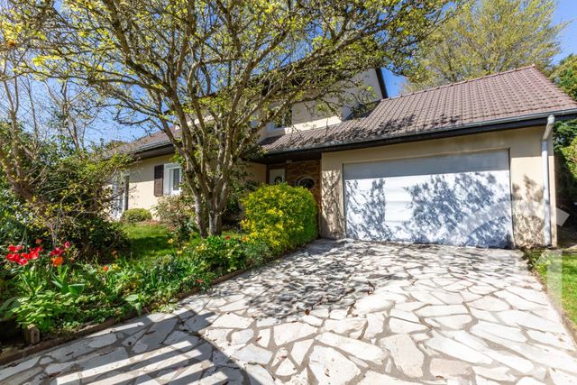 Maison &agrave; vendre - 7 pi&egrave;ces - 234 m2 - Rochefort En Yvelines - 78 - ILE-DE-FRANCE