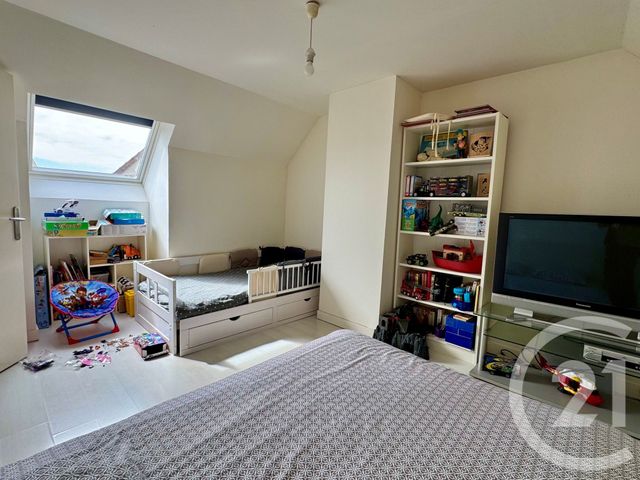 Maison &agrave; vendre - 7 pi&egrave;ces - 136 m2 - Bonnelles - 78 - ILE-DE-FRANCE