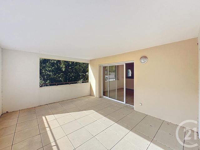 Appartement F3 à vendre CERET
