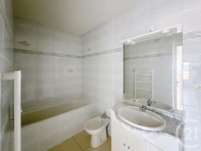 Appartement F3 à vendre - 3 pièces - 120,36 m2 - Ceret - 66 - LANGUEDOC-ROUSSILLON