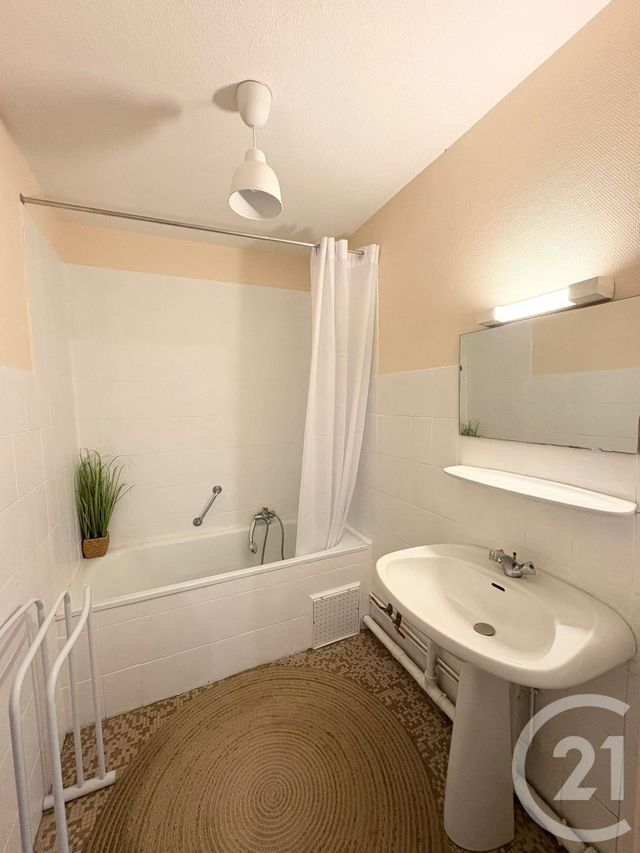 Appartement F3 &agrave; vendre - 3 pi&egrave;ces - 54 m2 - Amelie Les Bains Palalda - 66 - LANGUEDOC-ROUSSILLON