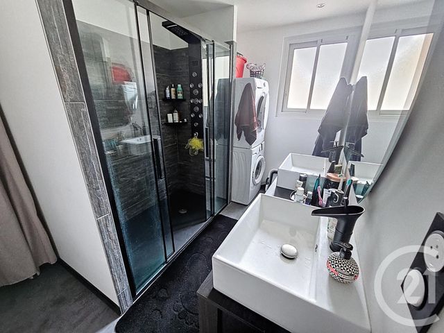 Appartement F2 à vendre - 2 pièces - 54,75 m2 - Amelie Les Bains Palalda - 66 - LANGUEDOC-ROUSSILLON