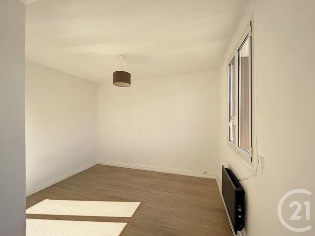 Appartement à louer - 3 pièces - 70,25 m2 - Amelie Les Bains Palalda - 66 - LANGUEDOC-ROUSSILLON