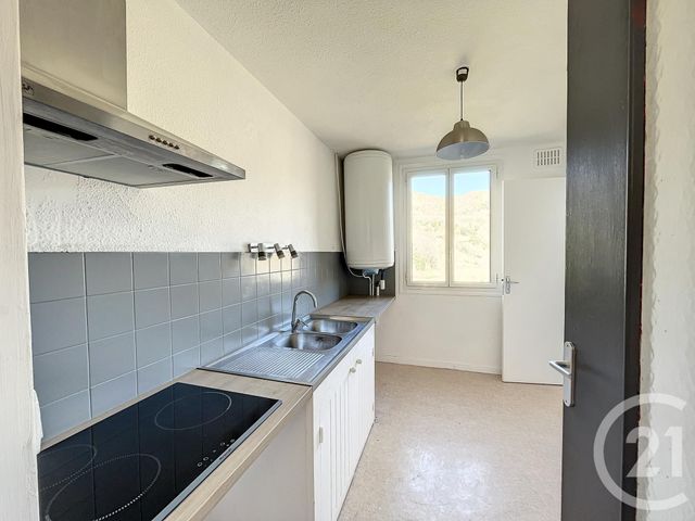 Appartement à louer - 3 pièces - 70,25 m2 - Amelie Les Bains Palalda - 66 - LANGUEDOC-ROUSSILLON