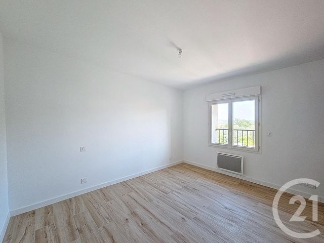 Appartement F3 à louer - 3 pièces - 65,27 m2 - Ceret - 66 - LANGUEDOC-ROUSSILLON