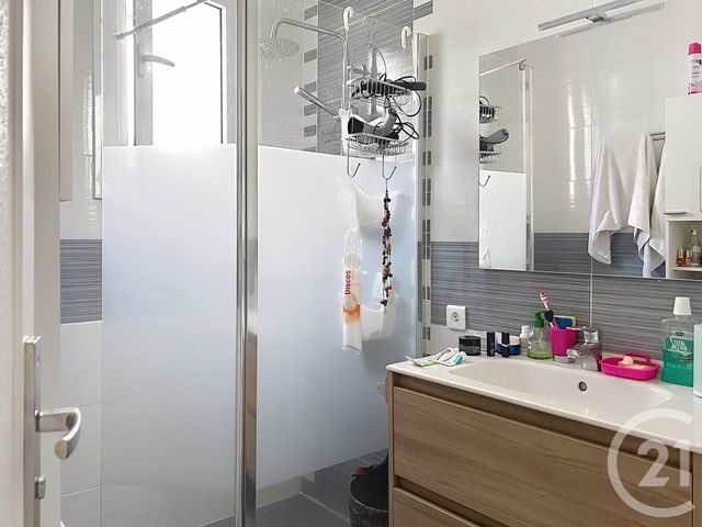 Appartement F3 &agrave; vendre - 3 pi&egrave;ces - 66,40 m2 - Amelie Les Bains Palalda - 66 - LANGUEDOC-ROUSSILLON