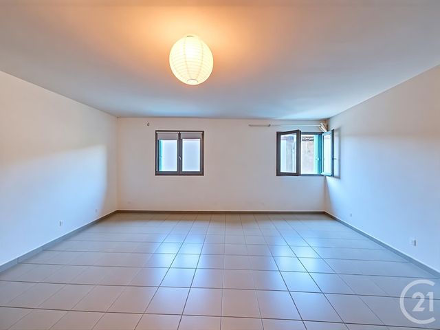 Appartement Studio à louer CERET