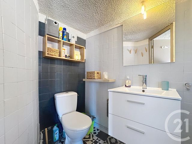 Appartement Studio &agrave; vendre - 1 pi&egrave;ce - 32,02 m2 - Amelie Les Bains Palalda - 66 - LANGUEDOC-ROUSSILLON
