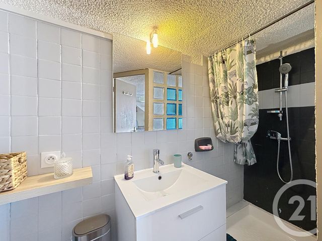 Appartement Studio &agrave; vendre - 1 pi&egrave;ce - 32,02 m2 - Amelie Les Bains Palalda - 66 - LANGUEDOC-ROUSSILLON