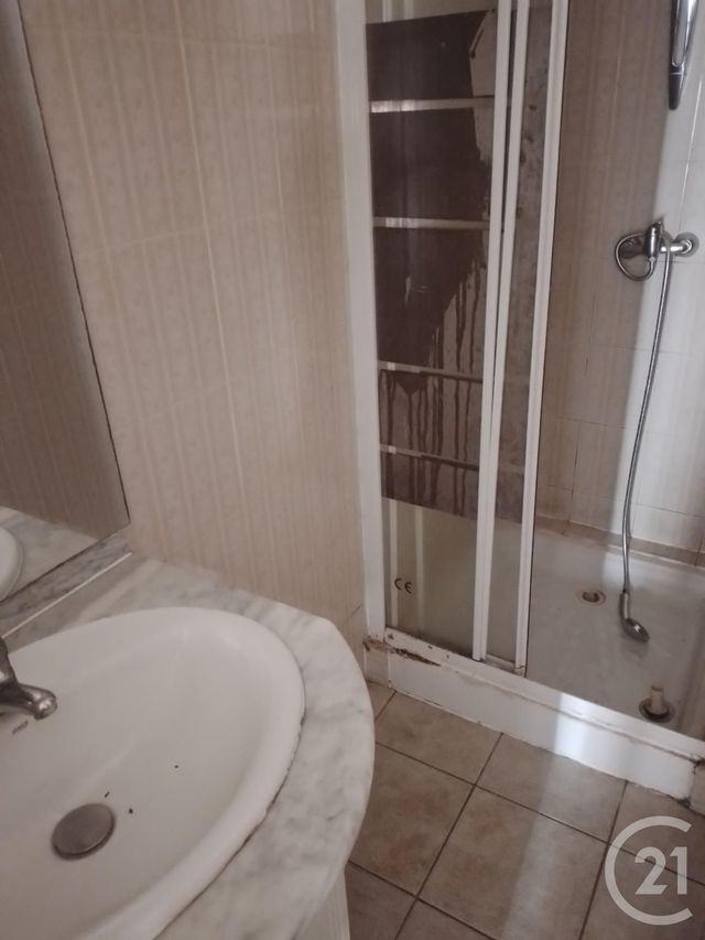 Appartement F4 &agrave; vendre - 4 pi&egrave;ces - 79,16 m2 - Amelie Les Bains Palalda - 66 - LANGUEDOC-ROUSSILLON