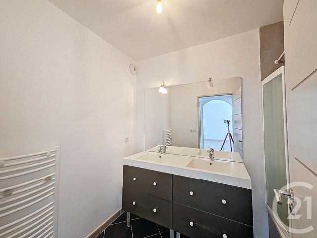 Appartement T3 à vendre - 3 pièces - 72,36 m2 - Ceret - 66 - LANGUEDOC-ROUSSILLON
