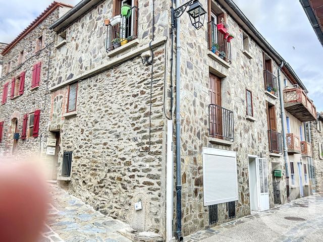Maison à vendre - 7 pièces - 92,80 m2 - St Marsal - 66 - LANGUEDOC-ROUSSILLON