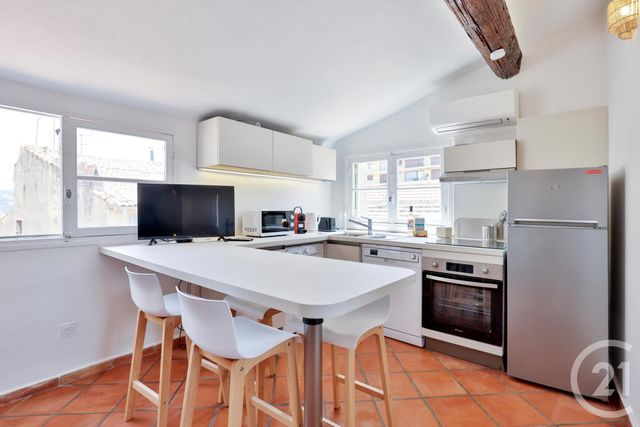 Appartement F2 à vendre - 2 pièces - 32 m2 - Villefranche Sur Mer - 06 - PROVENCE-ALPES-COTE-D-AZUR