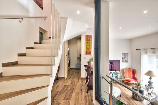 Maison à vendre - 3 pièces - 107 m2 - La Turbie - 06 - PROVENCE-ALPES-COTE-D-AZUR