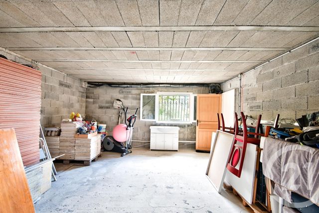 Maison à vendre - 4 pièces - 175 m2 - Castellar - 06 - PROVENCE-ALPES-COTE-D-AZUR