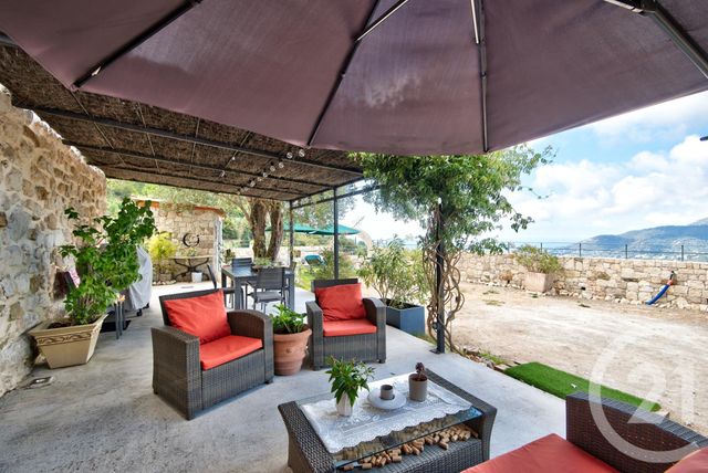 Maison à vendre - 4 pièces - 175 m2 - Castellar - 06 - PROVENCE-ALPES-COTE-D-AZUR