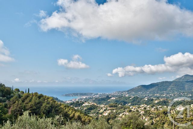 Maison à vendre - 4 pièces - 175 m2 - Castellar - 06 - PROVENCE-ALPES-COTE-D-AZUR