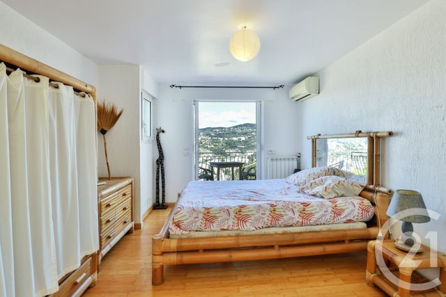 Maison à vendre - 9 pièces - 217 m2 - Nice - 06 - PROVENCE-ALPES-COTE-D-AZUR