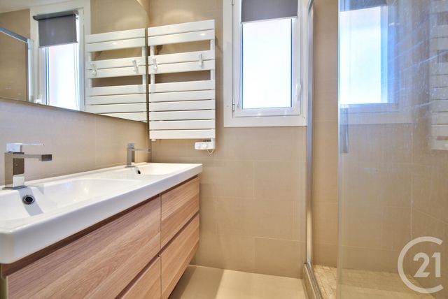 Appartement F4 à vendre - 4 pièces - 80 m2 - Villefranche Sur Mer - 06 - PROVENCE-ALPES-COTE-D-AZUR