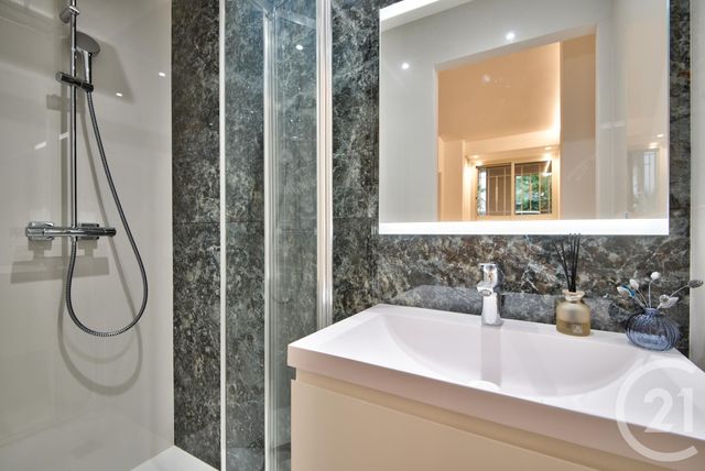 Appartement F3 &agrave; vendre - 3 pi&egrave;ces - 62,11 m2 - Villefranche Sur Mer - 06 - PROVENCE-ALPES-COTE-D-AZUR