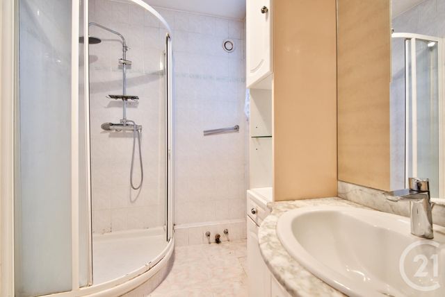 Appartement F3 à vendre - 3 pièces - 76 m2 - Nice - 06 - PROVENCE-ALPES-COTE-D-AZUR