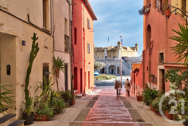 Appartement F2 &agrave; vendre - 2 pi&egrave;ces - 25 m2 - Menton - 06 - PROVENCE-ALPES-COTE-D-AZUR