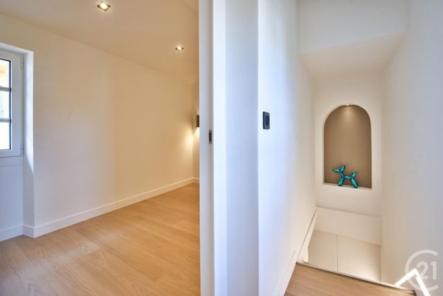 Appartement F2 &agrave; vendre - 2 pi&egrave;ces - 25 m2 - Menton - 06 - PROVENCE-ALPES-COTE-D-AZUR